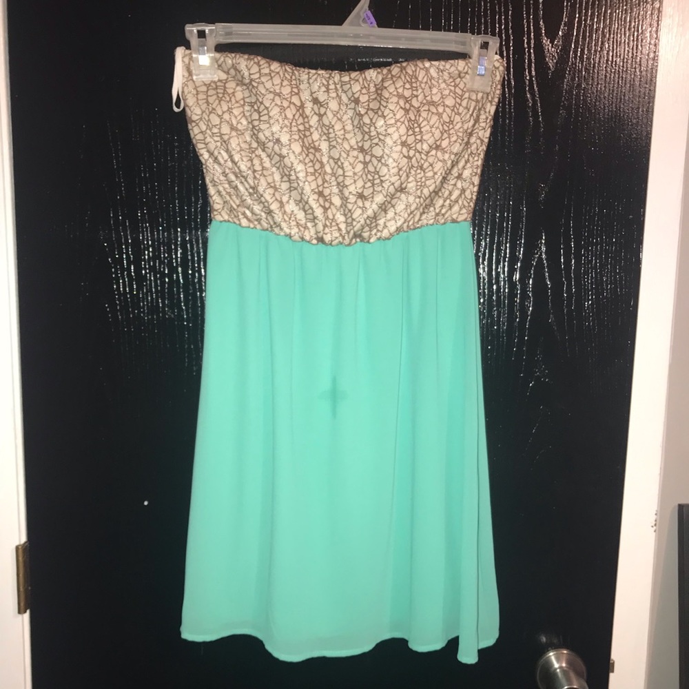 Gold and green strapless dress